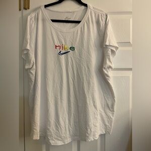 Nike White short sleeve T-Shirt with Rainbow Logo size 3X